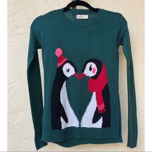Hollister Kissing Penguin Green Sweater XS
